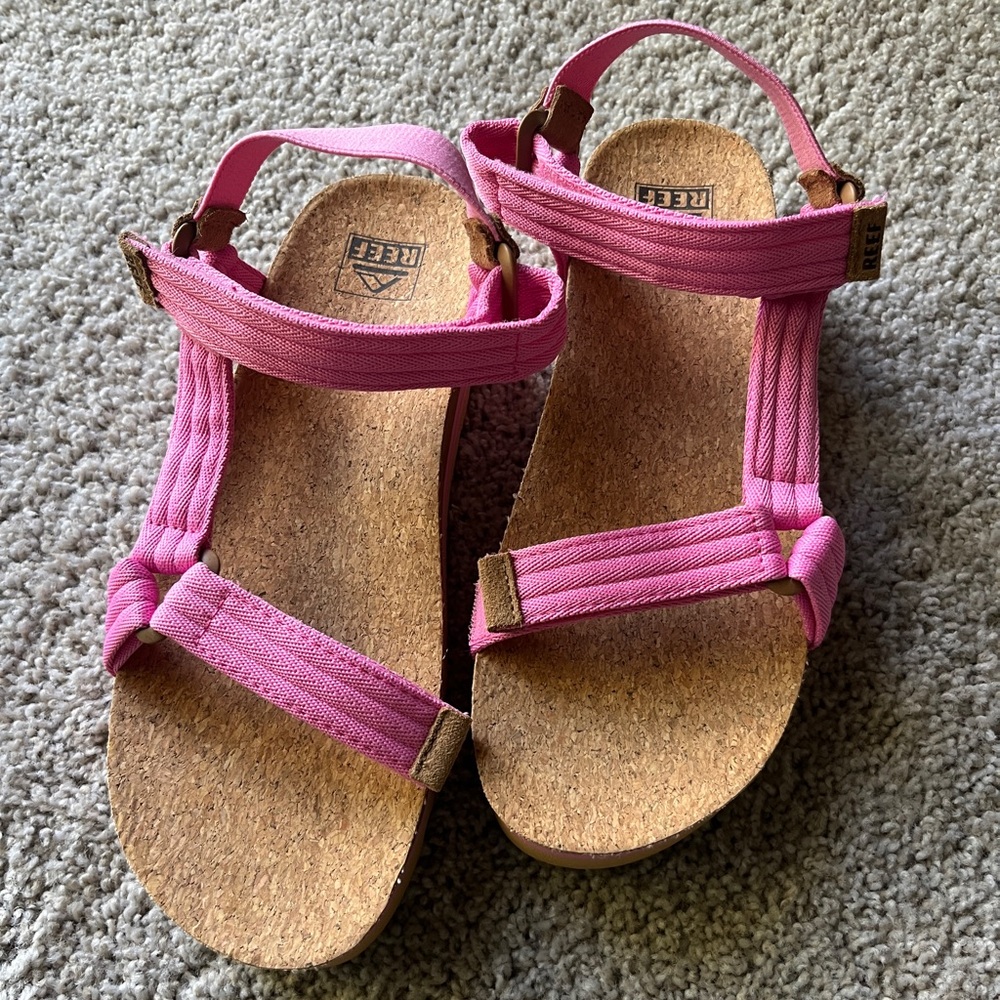 NEW Reef Cushion REM Hi - Malibu Size 9.5 Women’s